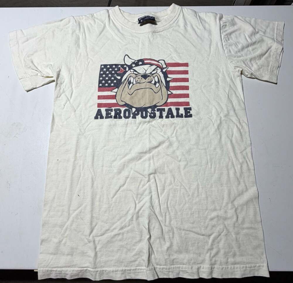 Aeropostale Bulldog American Flag Graphic T-Shirt Size S
